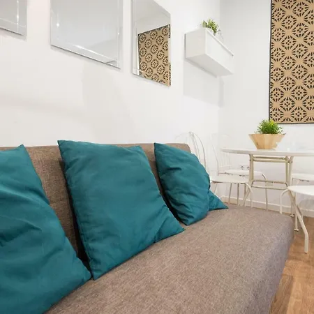 Apartment Apartamento Alameda De Colon